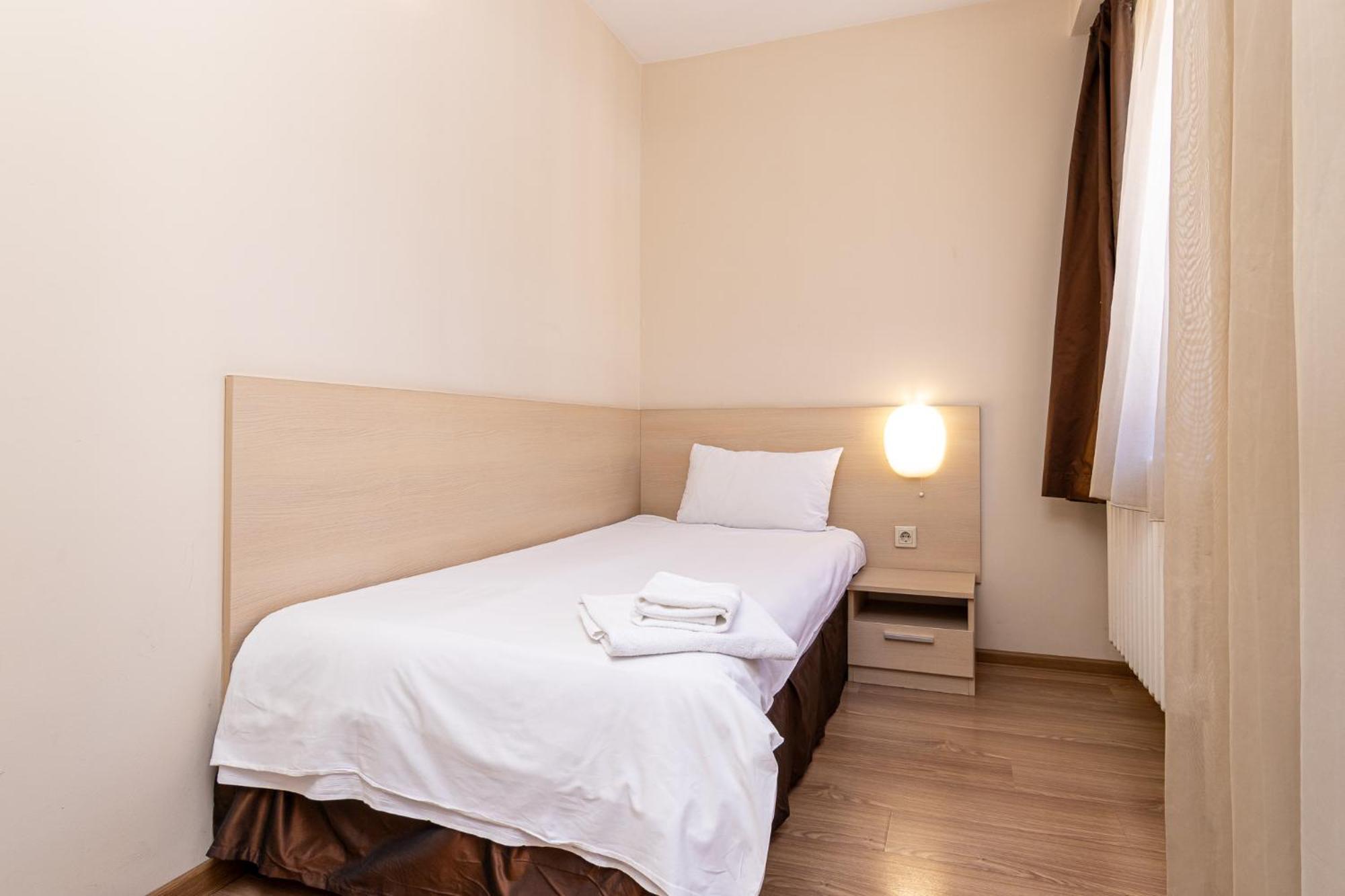 Family Hotel Madrid Sofia Esterno foto
